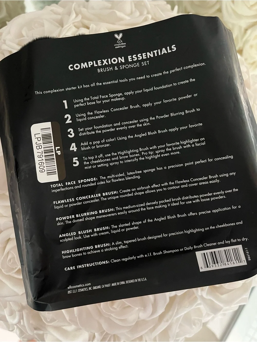 New Elf cosmetics complexion essentials brush and sponge 5 piece set